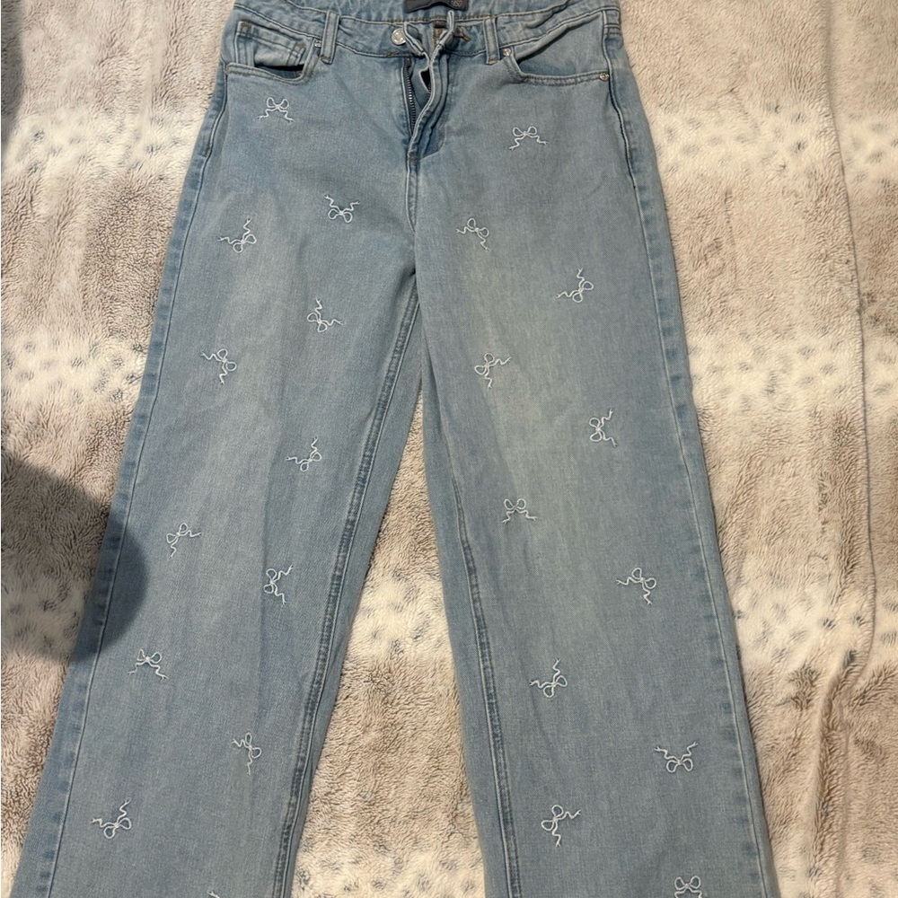 “Cali 1850” Embroidered Jeans Sz5